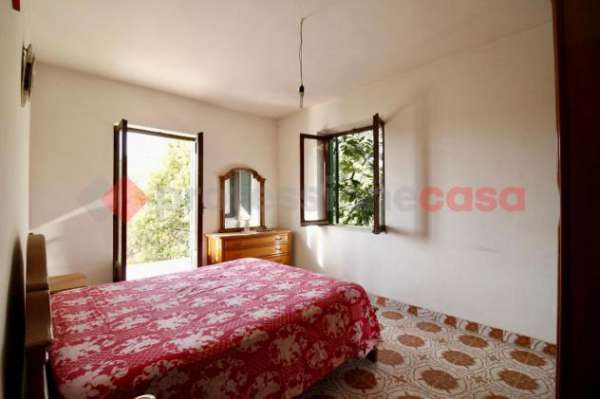 Foto Casa indipendente in vendita a Ferentino - 6 locali 242mq