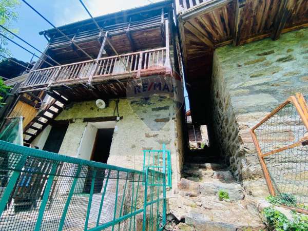 Foto Casa indipendente in vendita a Fontainemore