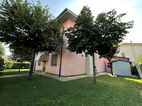 Foto Casa indipendente in vendita a Gonzaga