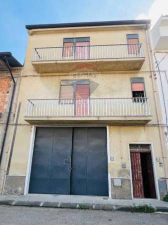 Foto Casa Indipendente in vendita a Grammichele