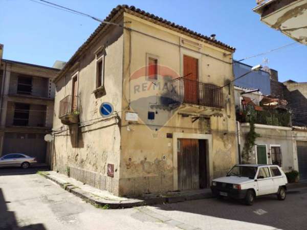 Foto Casa Indipendente in vendita a Grammichele