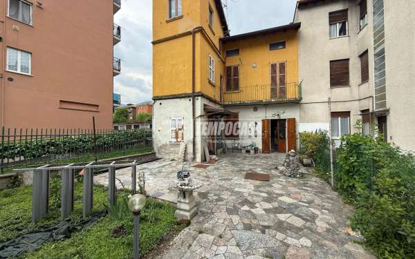 Foto Casa indipendente in vendita a Lecco