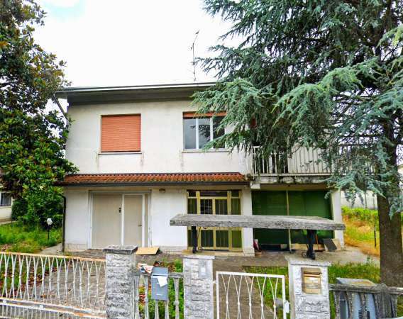 Foto Casa indipendente in vendita a Legnago