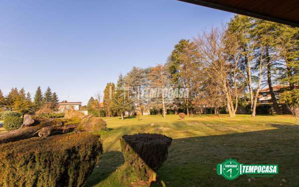 Foto Casa indipendente in vendita a Lonate Pozzolo