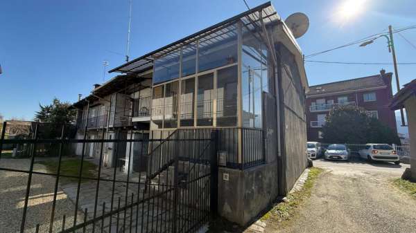 Foto Casa indipendente in vendita a Luserna San Giovanni