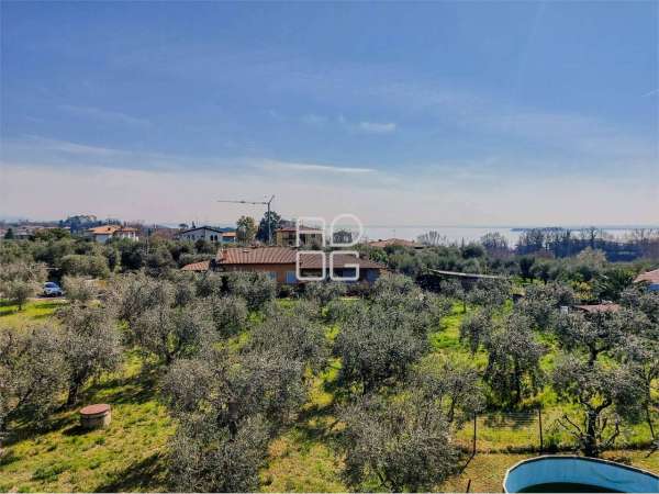 Foto Casa indipendente in Vendita a Manerba del Garda