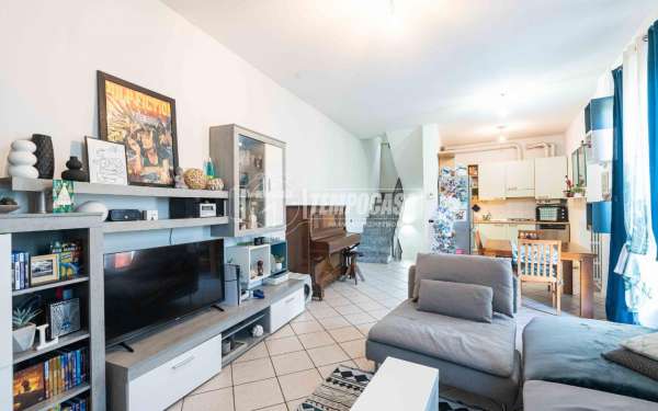Foto Casa indipendente in vendita a Mariano Comense
