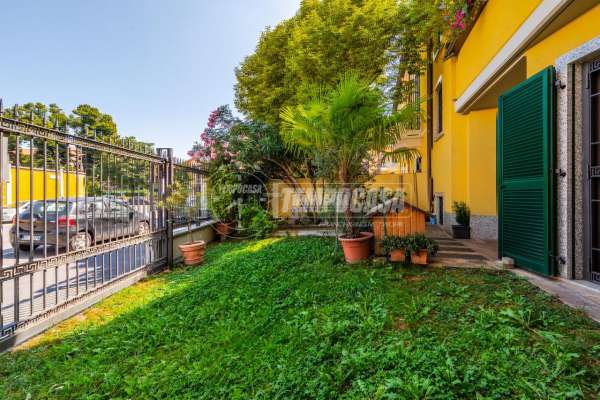 Foto Casa indipendente in vendita a Milano