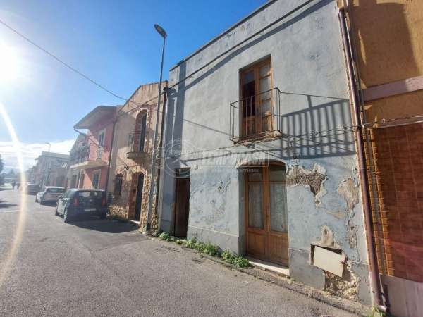 Foto Casa indipendente in vendita a Milazzo