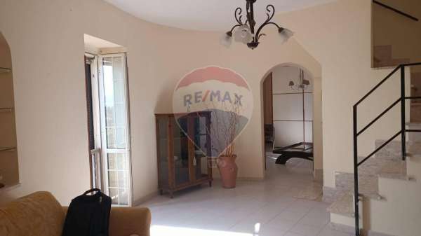 Foto Casa indipendente in vendita a Minturno