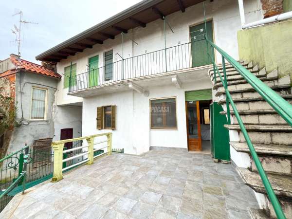 Foto Casa indipendente in vendita a Moncrivello