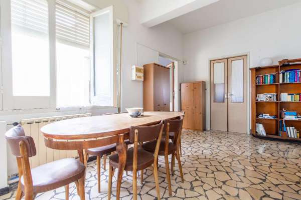 Foto Casa indipendente in vendita a Monserrato