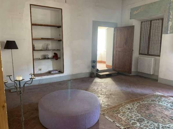 Foto Casa indipendente in vendita a Montelupo Fiorentino