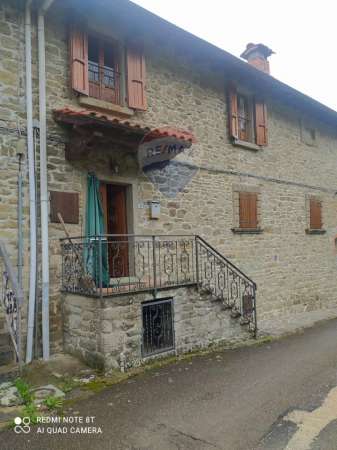 Foto Casa indipendente in vendita a Montemignaio