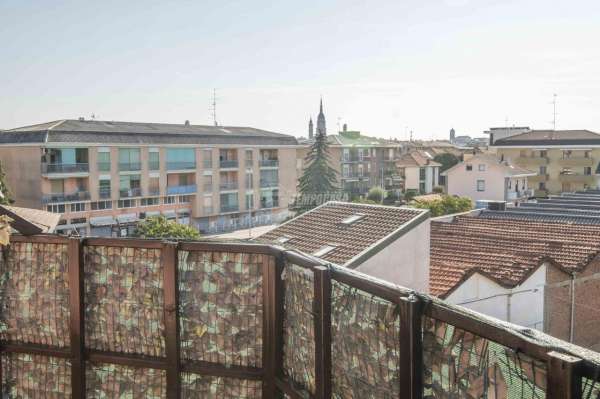 Foto Casa indipendente in vendita a Novara