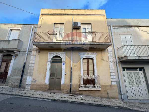 Foto Casa indipendente in vendita a Pachino