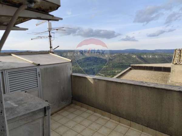 Foto Casa Indipendente in vendita a Palazzolo Acreide