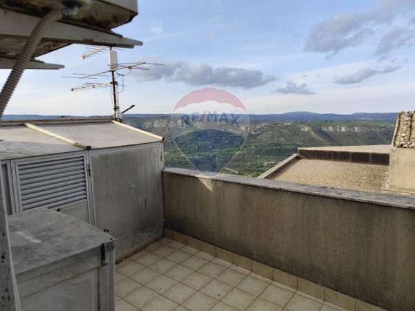 Foto Casa indipendente in vendita a Palazzolo Acreide