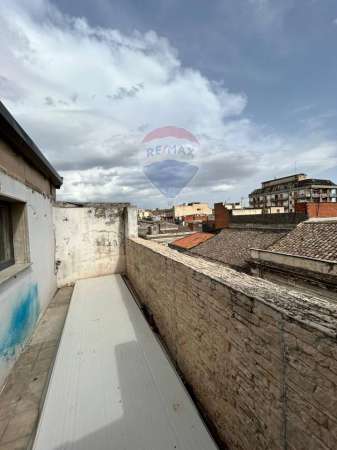 Foto Casa indipendente in vendita a Paterno'