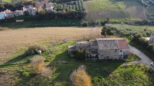 Foto Casa indipendente in vendita a Porto Sant'Elpidio