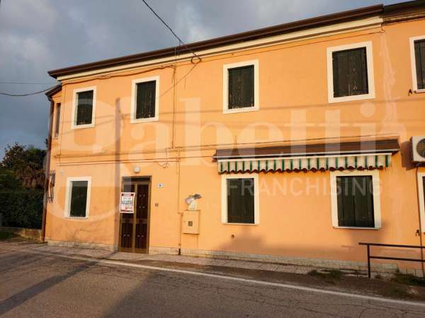 Foto Casa indipendente in vendita a Porto Viro