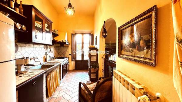 Foto Casa indipendente in vendita a Prato