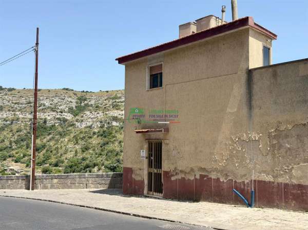 Foto Casa indipendente in vendita a Ragusa