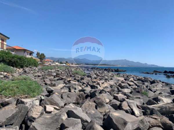 Foto Casa Indipendente in vendita a Riposto