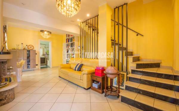 Foto Casa indipendente in vendita a San Benedetto Del Tronto