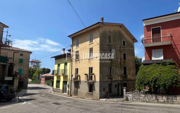 Foto Casa indipendente in vendita a San Zeno Di Montagna