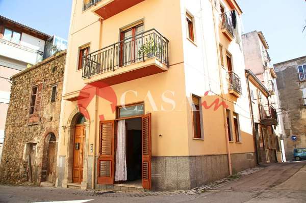 Foto Casa indipendente in vendita a Sant'Agata Di Militello