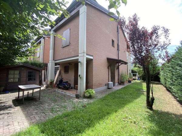 Foto Casa indipendente in vendita a Sasso Marconi