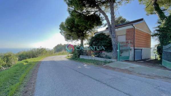 Foto Casa indipendente in vendita a Silvi