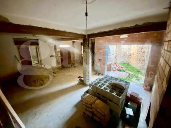 Foto Casa indipendente in vendita a Sinnai - 4 locali 160mq