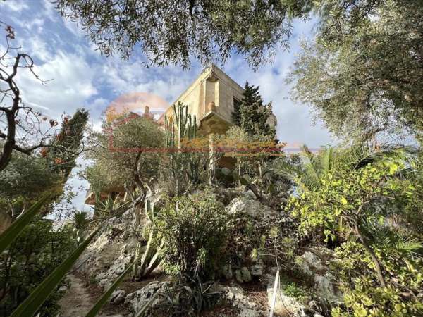Foto Casa indipendente in vendita a Siracusa