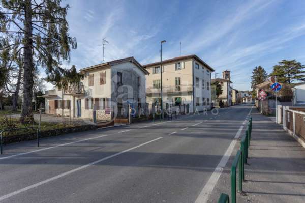 Foto Casa indipendente in vendita a Teglio Veneto