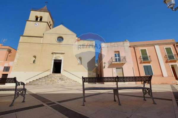 Foto Casa indipendente in vendita a Teulada - 7 locali 200mq