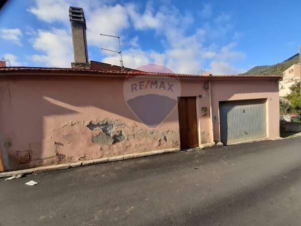 Foto Casa indipendente in vendita a Teulada