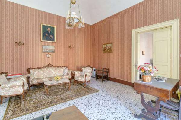Foto Casa indipendente in vendita a Trecastagni