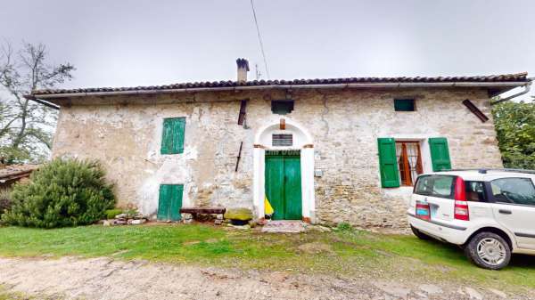 Foto Casa indipendente in vendita a Valsamoggia