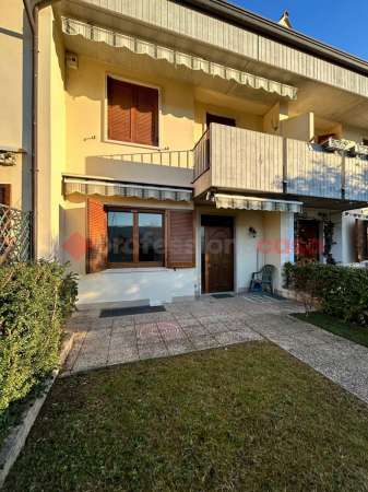 Foto Casa indipendente in Vendita a Verona