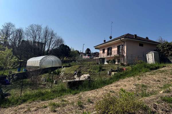 Foto Casa indipendente in vendita a Vignone