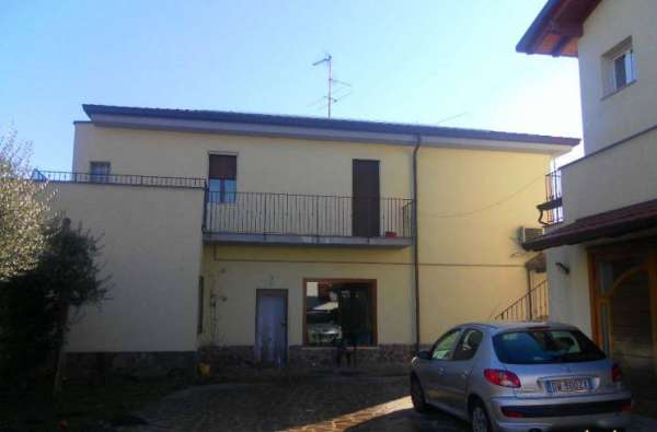 Foto Casa indipendente in Vendita a Vittuone