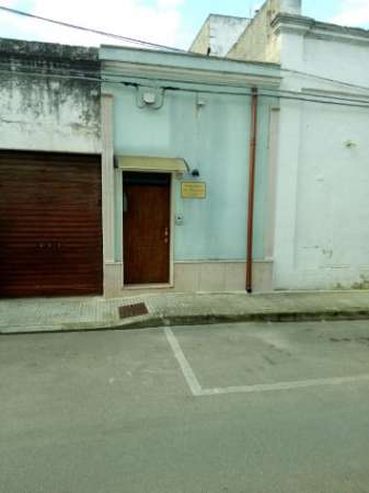 Foto casa indipendente su 2 livelli a Carosino