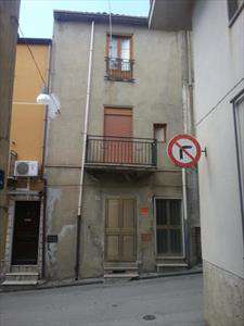 Foto Casa singola in Vendita, 4 Locali, 3 Camere, 130 mq (SAN CATALDO