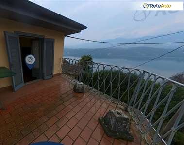 Foto Casa singola in Vendita, 5 Locali, 200 mq, Orta San Giulio