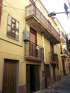 Foto Casa singola in Vendita, 5 Locali, 4 Camere, 120 mq (SAN CATALDO