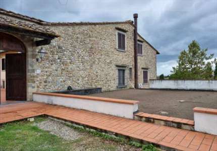 Foto Casa singola in Vendita, pi� di 6 Locali, 217 mq, Montespertoli