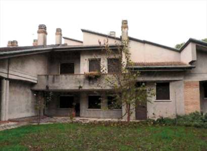 Foto Casa singola in Vendita, pi� di 6 Locali, 305 mq, Musile di Piav