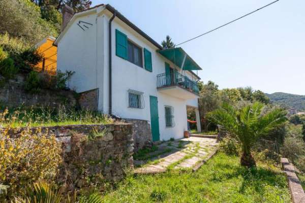 Foto Casa singola in vendita a Capezzano - Pietrasanta 100 mq  Rif: 1278373